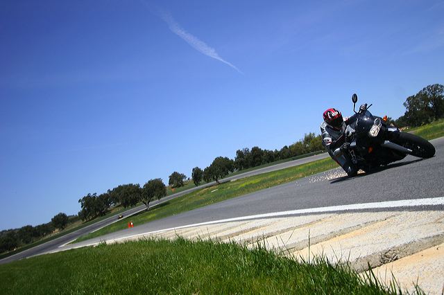 047-k1200r.jpg