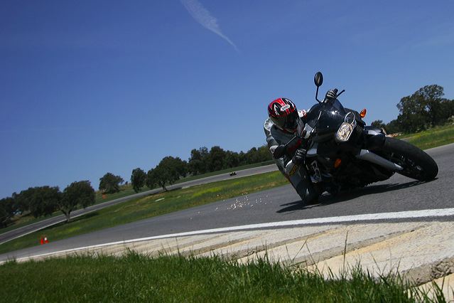 049-k1200r.jpg