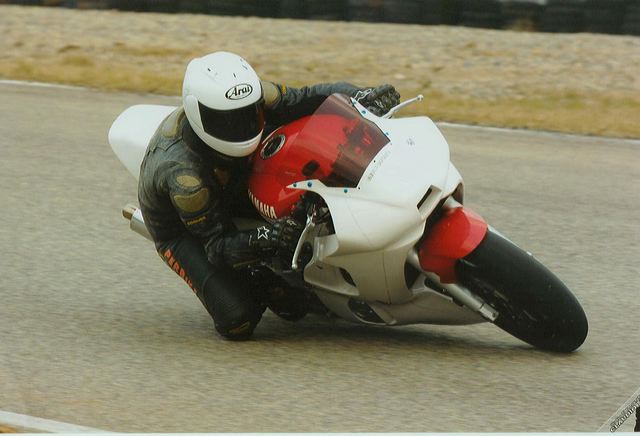 leluc_r6_2003.jpg